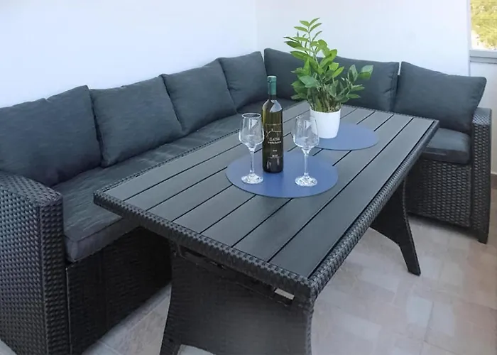 2 Bedroom Amazing In * Ткон