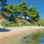 2 Bedroom Amazing In *